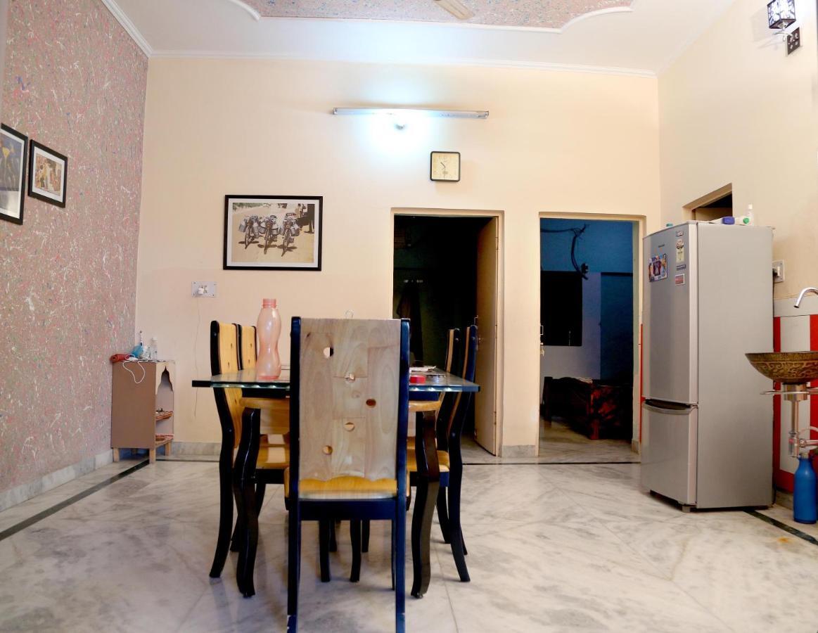Tuk Tuk Homestay Agra  Exterior foto